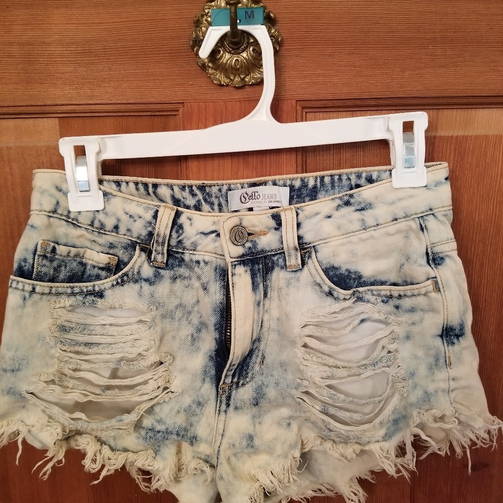 Acid wash Rip Jean Shorts